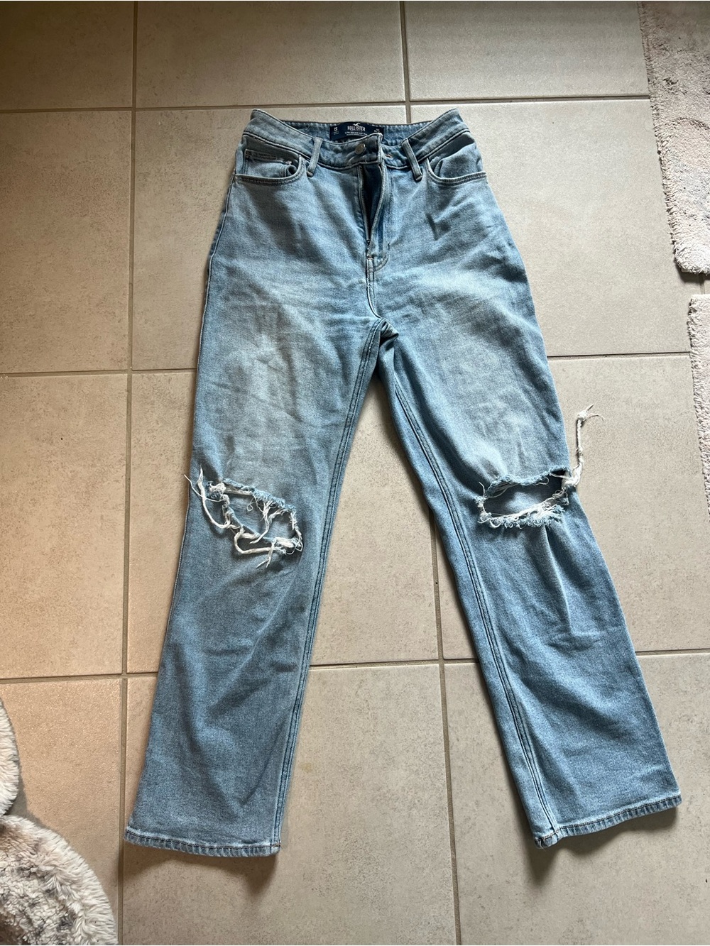 Hollister Light Wash High-Rise Distressed Jeans